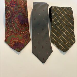 Vintage Ties Greens. 3/$11